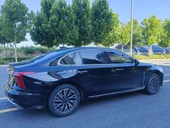 Hongqi H5 2.0T automatic Qichang version - фото 9