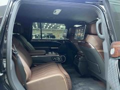 Hongqi Golden Sunflower Guoyao 2022 4.0T Monarch Flagship Edition 4 seats - фото 5