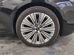 Hongqi H5 2022 classic facelift 1.8T automatic smart connected flag rhyme version - фото 6