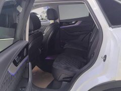 Hongqi HS5 2019 2.0T Zhilian Qixiang four-wheel drive version - фото 11