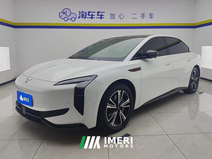 Hongqi EH7 690 Pro - автомобиль из Китая