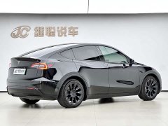 Tesla Model Y standard range rear-wheel drive version - фото 5