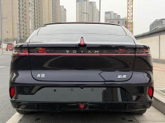 Voyah Lantu Chasing Light PHEV four-wheel drive ultra-long range flagship version - фото 5
