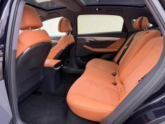 Voyah Lantu Chasing Light PHEV four-wheel drive ultra-long range flagship version - фото 7