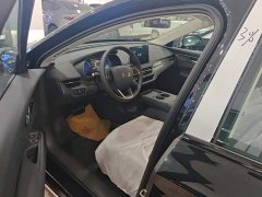 Hongqi E-QM5 610km PLUS - фото 9