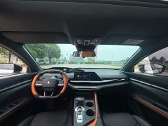 Changan UNI-V 1.5T Prestige Edition - фото 6