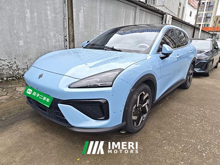 Baojun Yunhai 2024 140km plug-in hybrid version - автомобиль из Китая