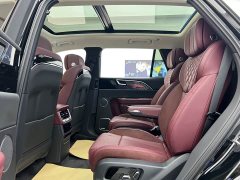 Hongqi E-HS9 690km flagship version six seats - фото 6