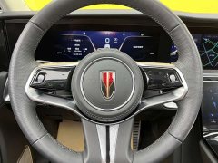 Hongqi E-HS9 660km flag collar version four seats - фото 9