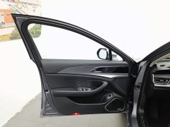 Hongqi H5 2023 1.5T HEV Zhilian Qichang Edition - фото 8