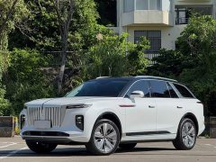 Hongqi E-HS9 660km Qichang version six seats - фото 2