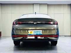 Volkswagen Magotan 2024 300TSI DSG Exclusive Edition Conspicuous Package - фото 5