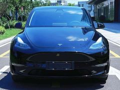 Tesla Model Y standard range rear-wheel drive version - фото 2