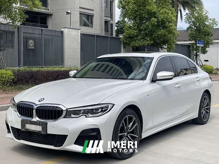 BMW 3 Series 320Li M Sports Package - автомобиль из Китая