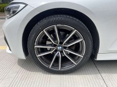 BMW 3 Series 320Li M Sports Package - фото 12