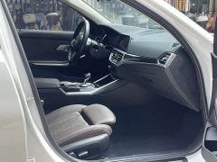 BMW 3 Series 320Li M Sports Package - фото 5