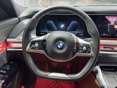 BMW i7 eDrive50L DeluxeLuxury - фото 12