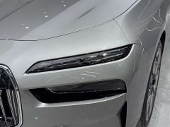 BMW i7 eDrive50L DeluxeLuxury - фото 4