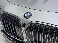 BMW i7 eDrive50L DeluxeLuxury - фото 6