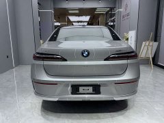 BMW i7 eDrive50L DeluxeLuxury - фото 7