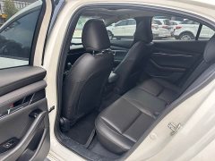Mazda 3 2.0L Edition - фото 16