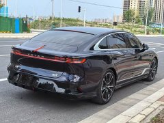 Voyah Lantu Chasing Light PHEV four-wheel drive ultra-long range flagship version - фото 9