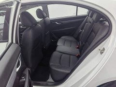 Geely Emgrand UP 1.5L CVT luxury - фото 15