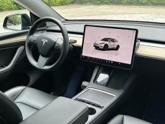 Tesla Model Y rear-wheel drive version - фото 12