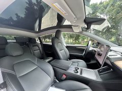 Tesla Model Y rear-wheel drive version - фото 13