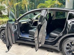Tesla Model Y rear-wheel drive version - фото 15