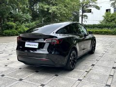 Tesla Model Y rear-wheel drive version - фото 4