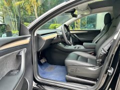 Tesla Model Y rear-wheel drive version - фото 7