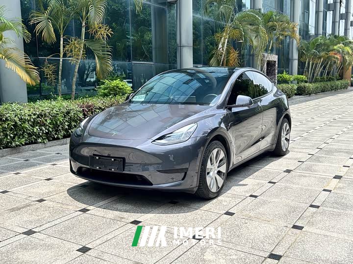 Tesla Model Y Refresh RWD - автомобиль из Китая