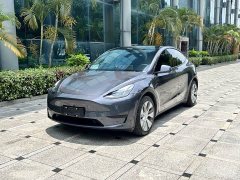 Tesla Model Y Refresh RWD - фото 1