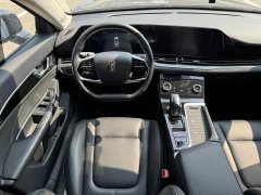 Bestune Besturn B70 3rd Generation 1.5T Automatic Lexiang Edition 70th Anniversary Edition - фото 7