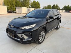 Toyota 2.0L CVT2WDLuxuryPLUS Edition - фото 1