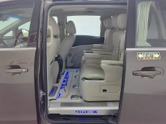 Buick GL8 Land Business Class Comfort Type - фото 15