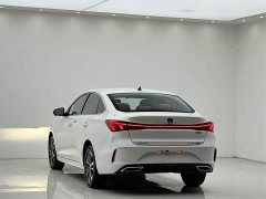 Changan Eado PLUS 1.4T dual-clutch high-energy version - фото 9