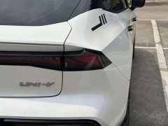 Changan UNI-V 2023 1.5T sports version - фото 14