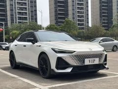 Changan UNI-V 2023 1.5T sports version - фото 4