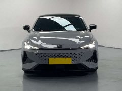 Changan UNI-V 1.5T premium - фото 2