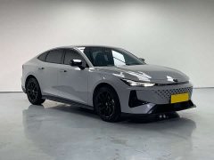 Changan UNI-V 1.5T premium - фото 3