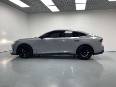 Changan UNI-V 1.5T premium - фото 4