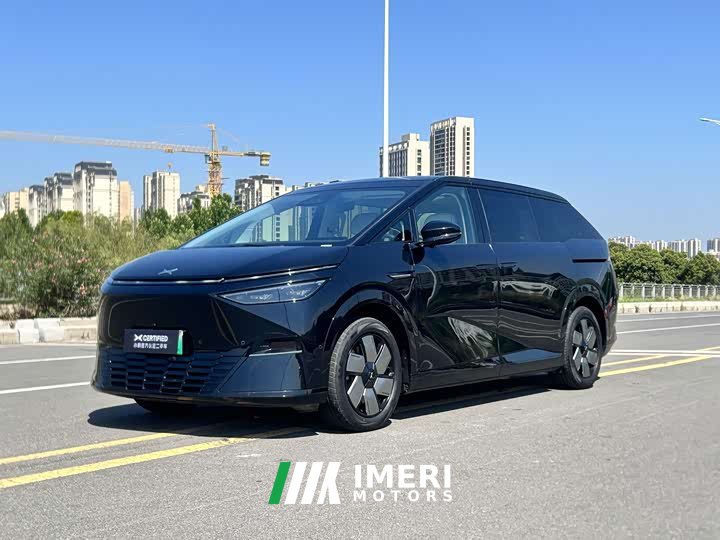 Xpeng Xiaopeng X9 Long Range Max - автомобиль из Китая