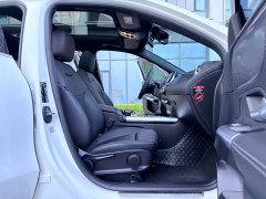 Mercedes-Benz GLA 200 - фото 15