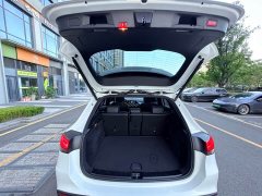 Mercedes-Benz GLA 200 - фото 17