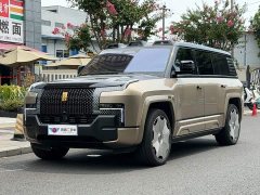 Yangwang U8 L Dingshi Edition - фото 1