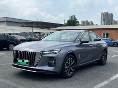 Hongqi H5 PHEV 170 Ultra Hybrid Edition - фото 1