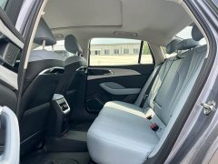 Hongqi H5 PHEV 170 Ultra Hybrid Edition - фото 9