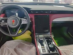 Hongqi H5 PHEV 130 Super Hybrid Edition - фото 12